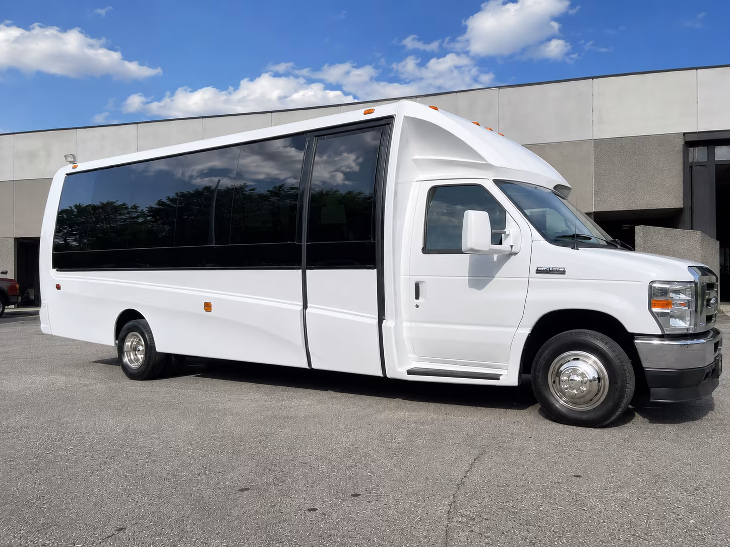winery tour bus rentals from norwalk to temecula